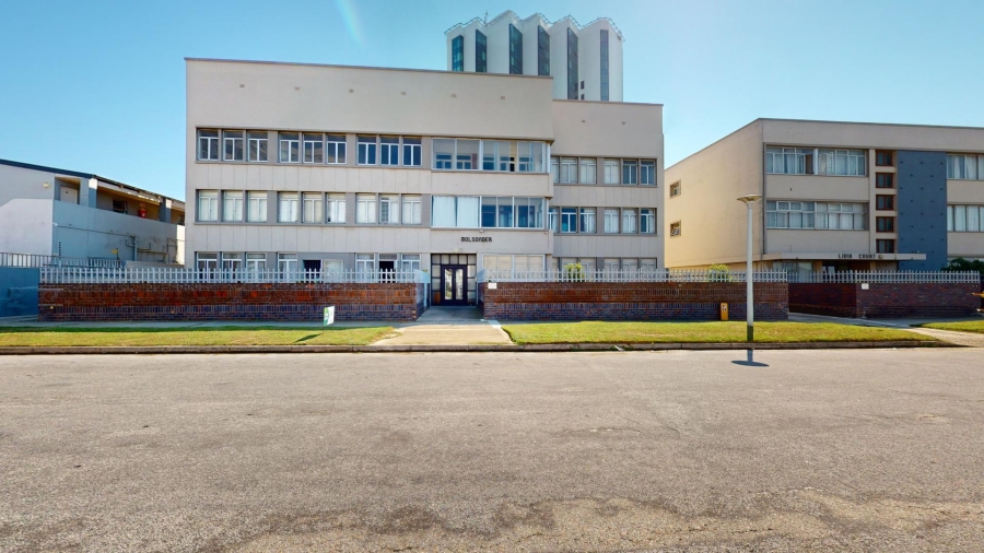 2 Bedroom Property for Sale in Summerstrand Eastern Cape